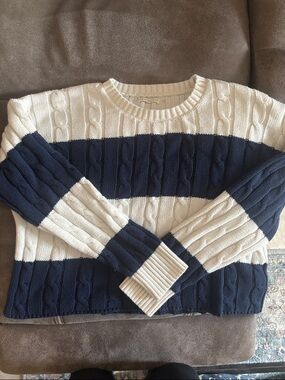 Aeropostale Cream Cable Knit Pullover